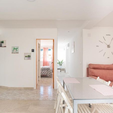 Rooms Breeze & Sun Малага Екстериор снимка