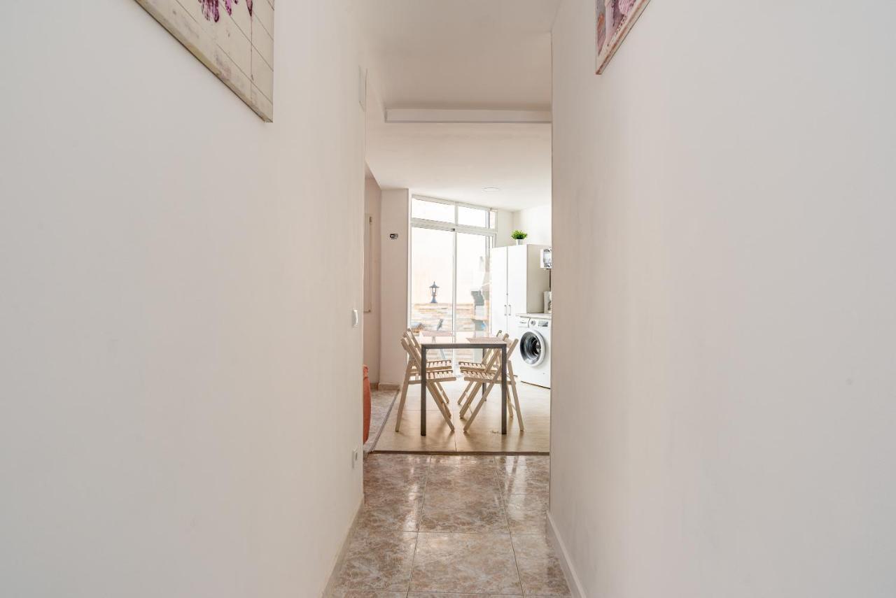 Rooms Breeze & Sun Малага Екстериор снимка